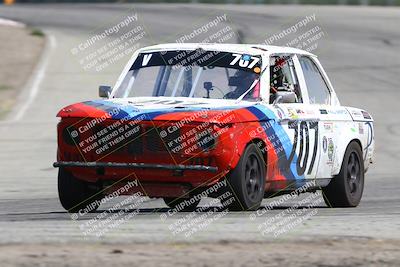 media/Sep-28-2025-24 Hours of Lemons (Sun) [[5dfe0e5f6e]]/12pm (Outside Grapevine)/